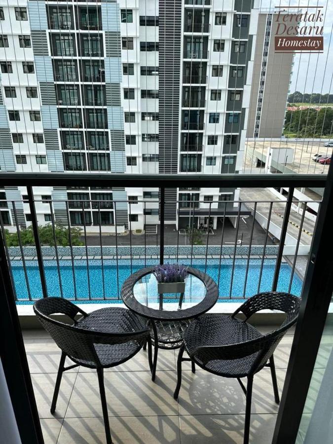 Teratak Desaru Homestay Wi-fi, Smart TV & Water Dispenser - B&B Bandar Penawar