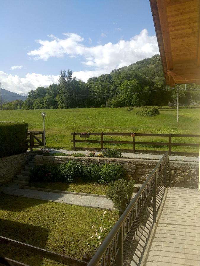 La Pace della Montagna alle Porte della Città - Ferienwohnung Aosta