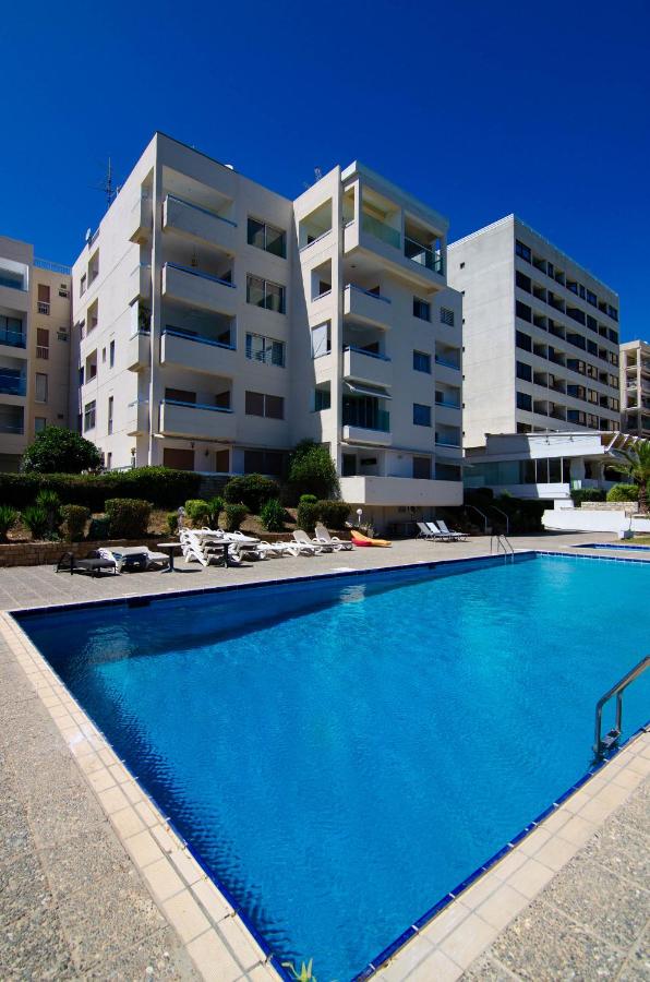 B&B Limassol - Gulf Palace Apartments - Bed and Breakfast Limassol