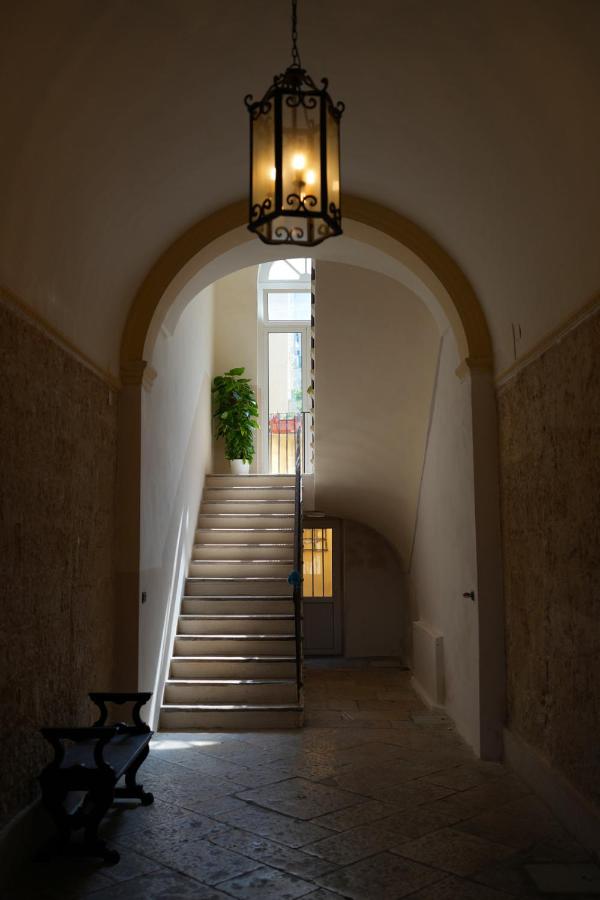 Palazzo Manzoni Apartments - Ferienwohnung