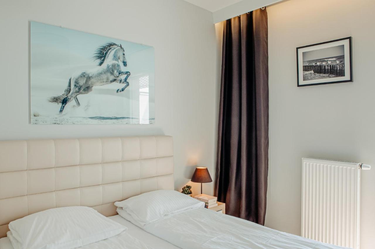 AT115 - Apartament z 1 sypialnią Penthouse ul. Sikorskiego