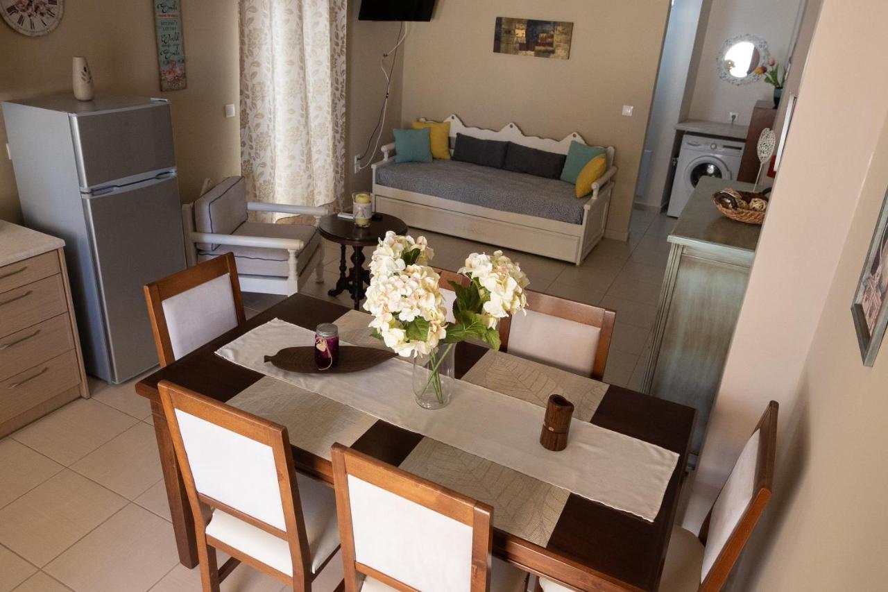 John&Effie's Studio - B&B Ligia