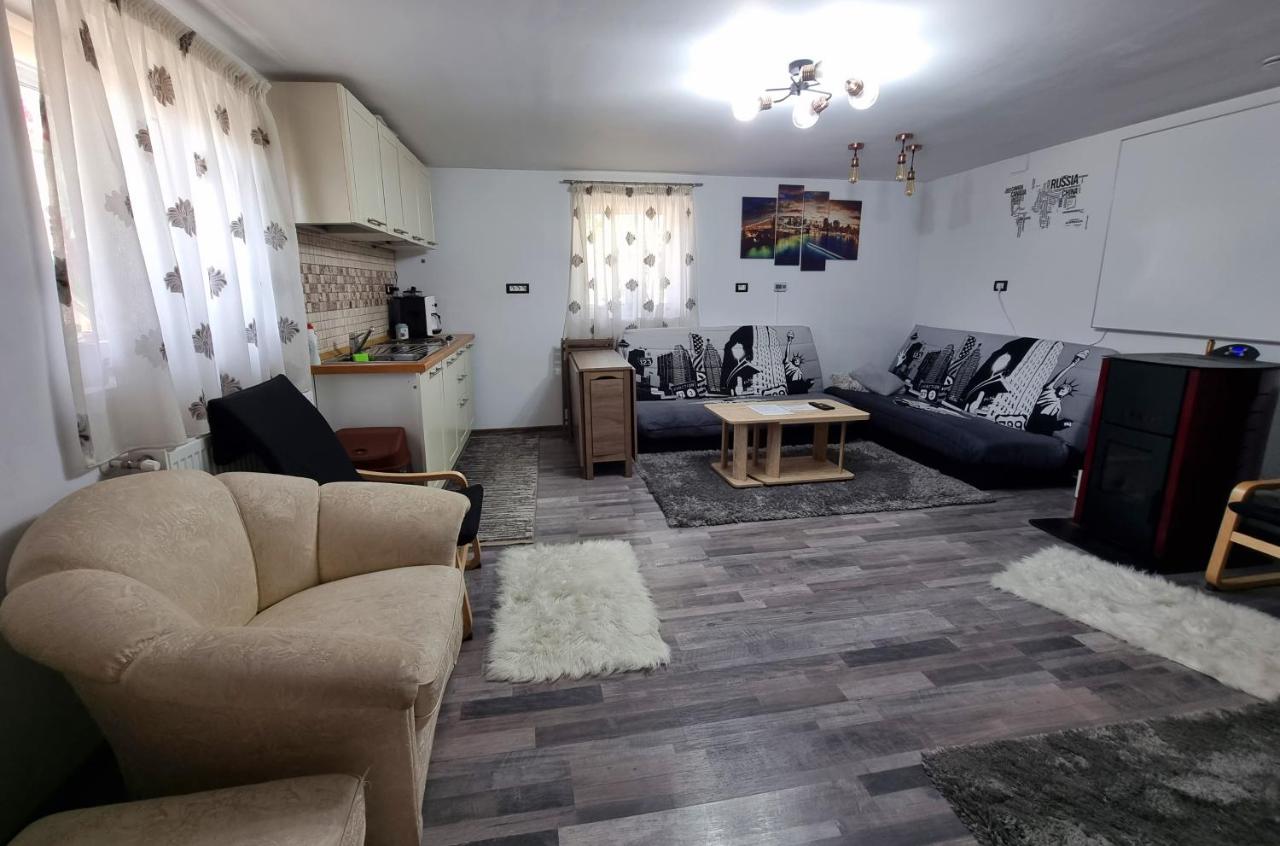 Habitación compartida de 4 camas para hombres