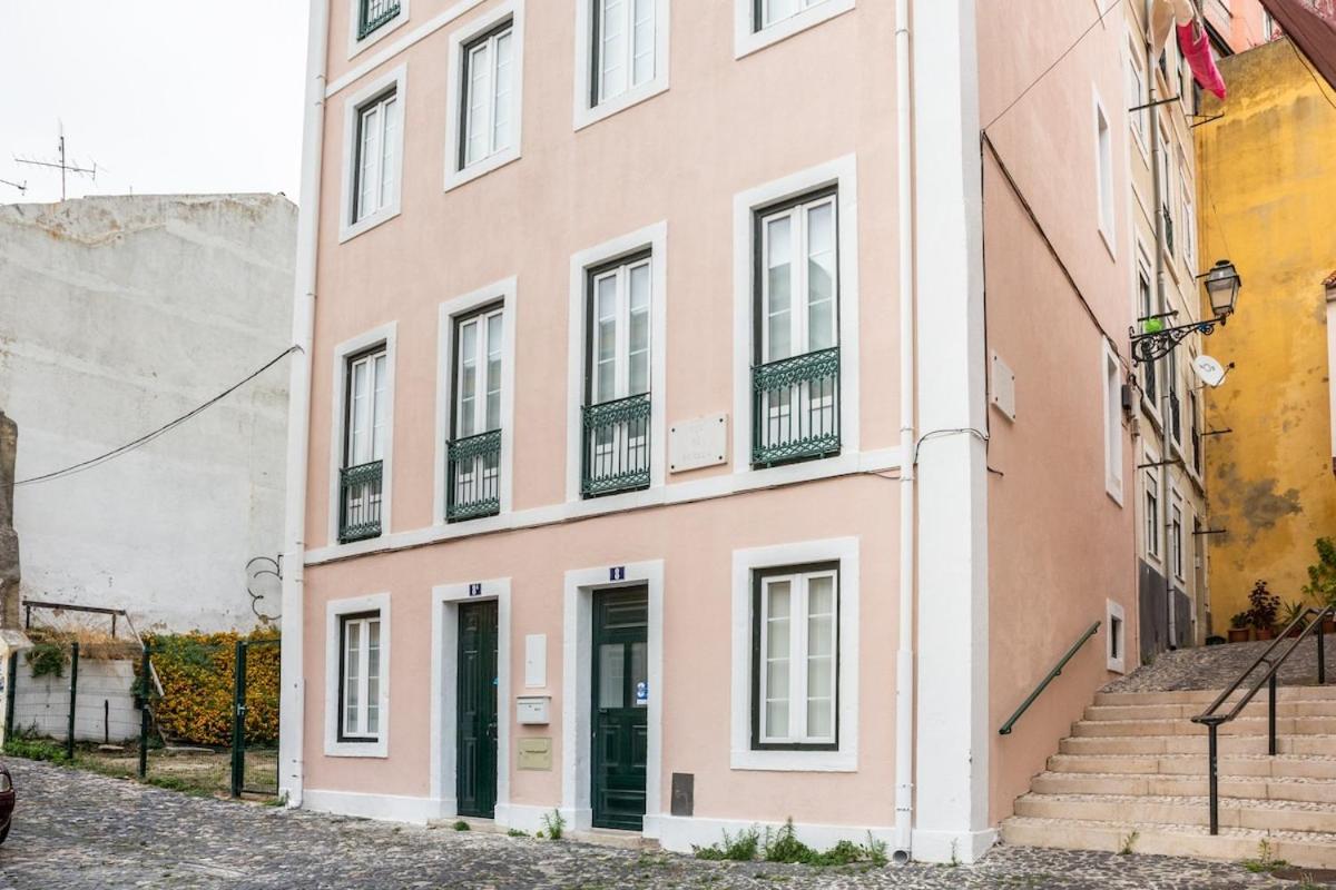 Castelo Studios - B&B Lisbona