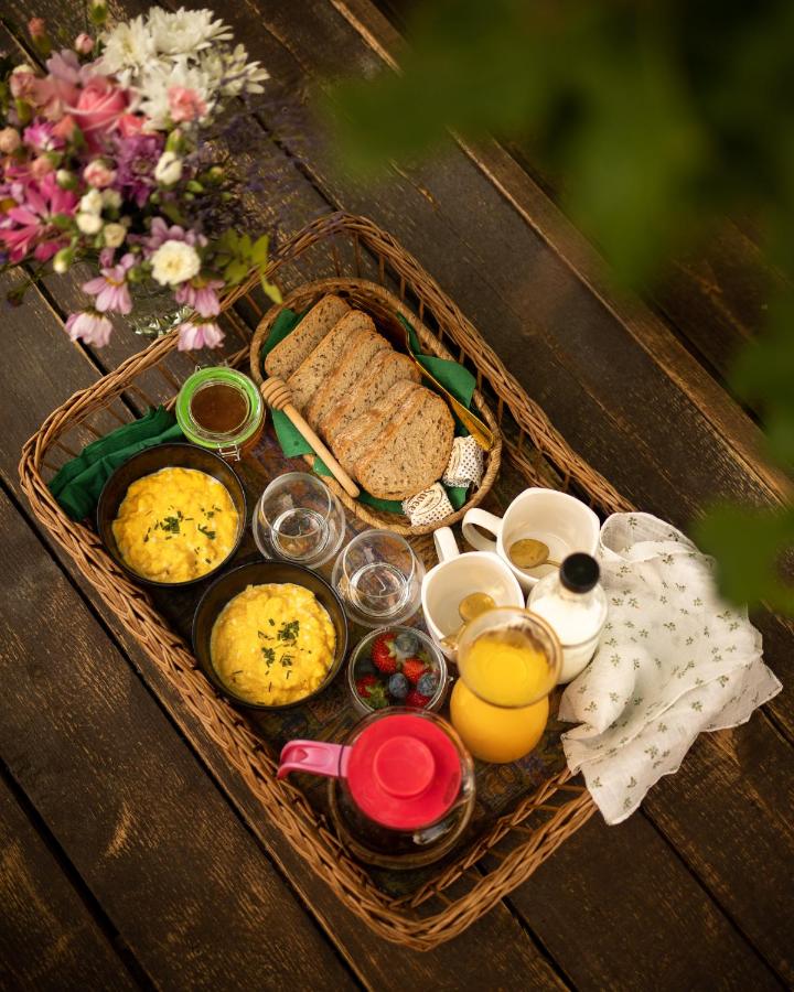 Glamping Hive - B&B