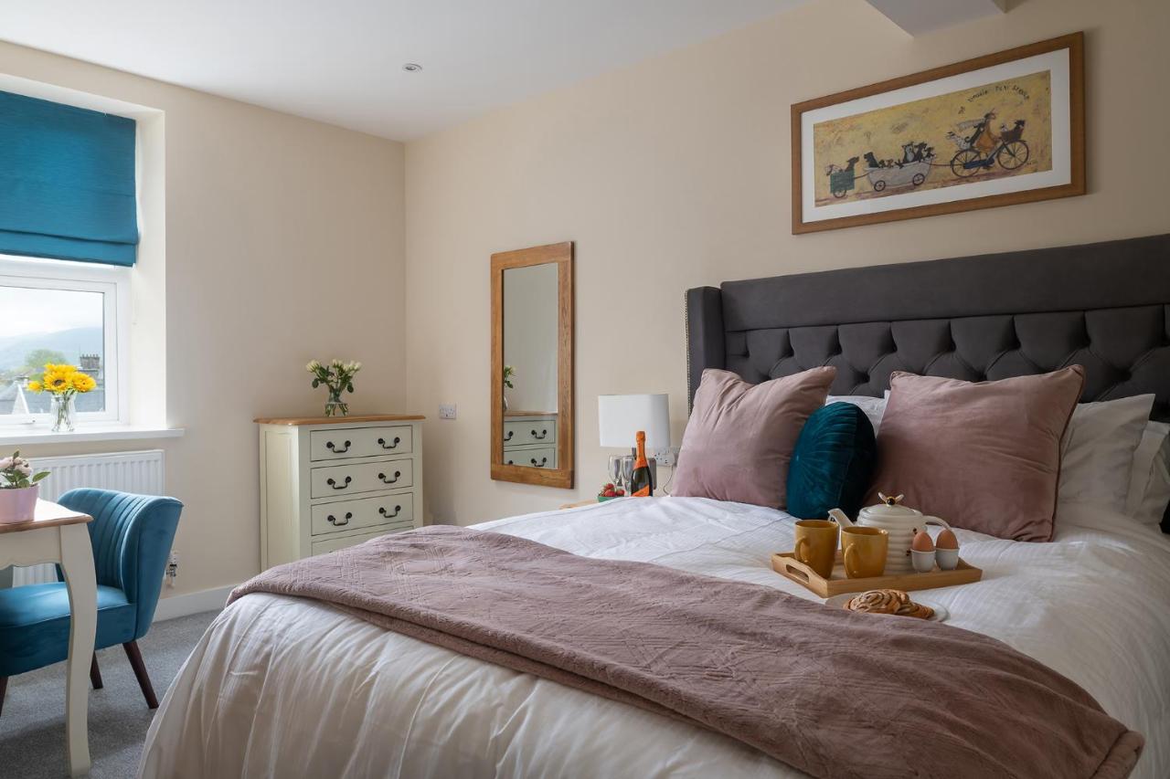 NEW Romantic, dog friendly hideaway, Snowdon views - B&B Caernarfon