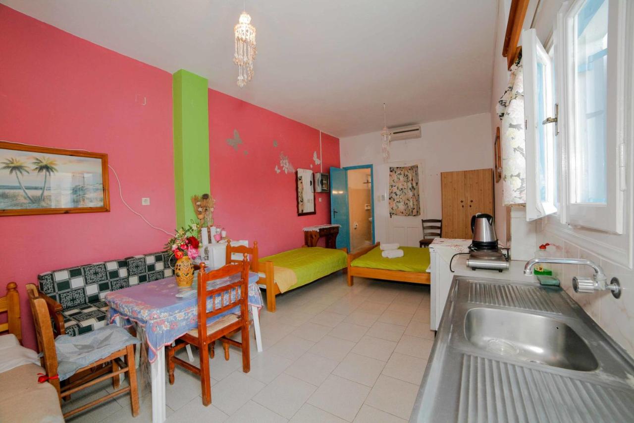 Studio (4 Adultes) - Rez-de-Chaussée