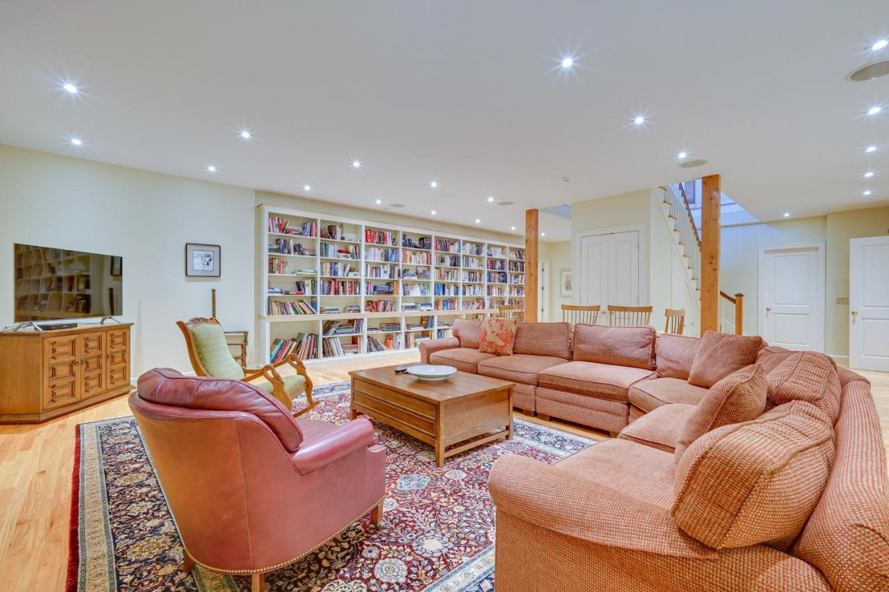 Luxury Vacation Rental in the Berkshires! - B&B Williamstown