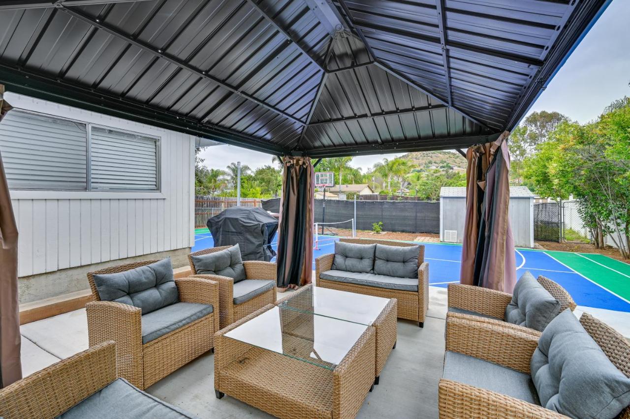 Walk to Poway Farmers Market Family Retreat! - B&B Poway