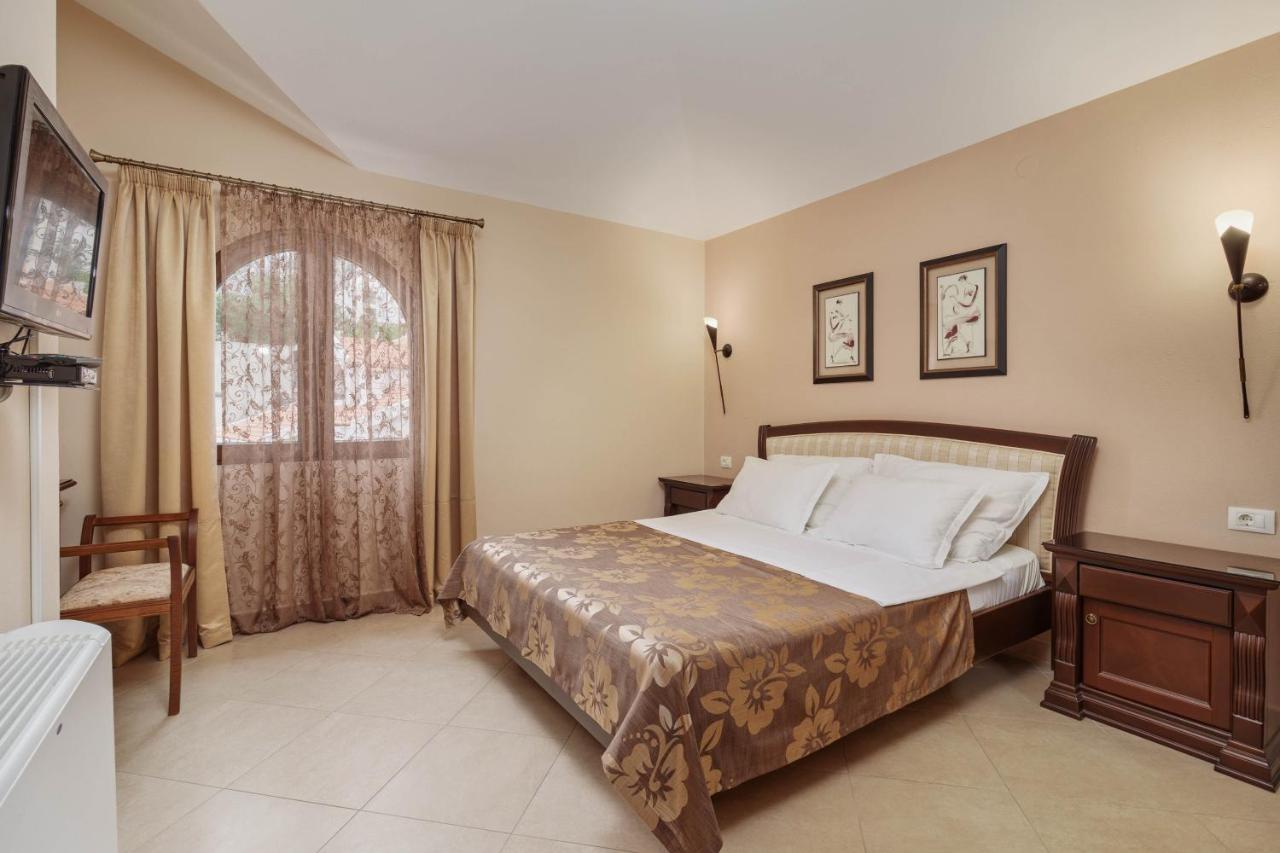 Appartamento Comfort con 1 Camera da Letto, Terrazza e Vista Mare