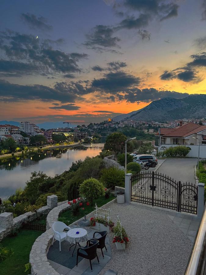 B&B Trebinje - Apartmani HM - Bed and Breakfast Trebinje