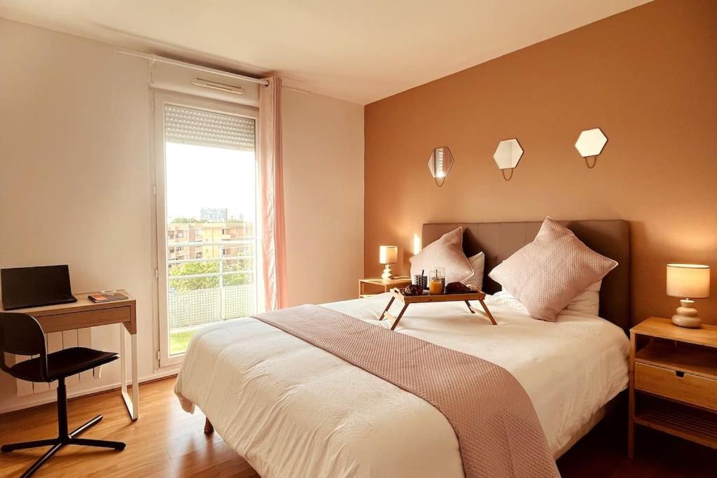 Penthouse de standing: Vue paris- 10min de l'aéroport Orly - Parking gratuit - B&B