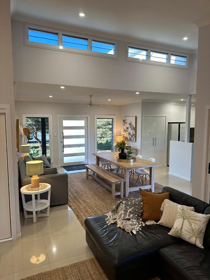 Lily Pad Beach House - B&B