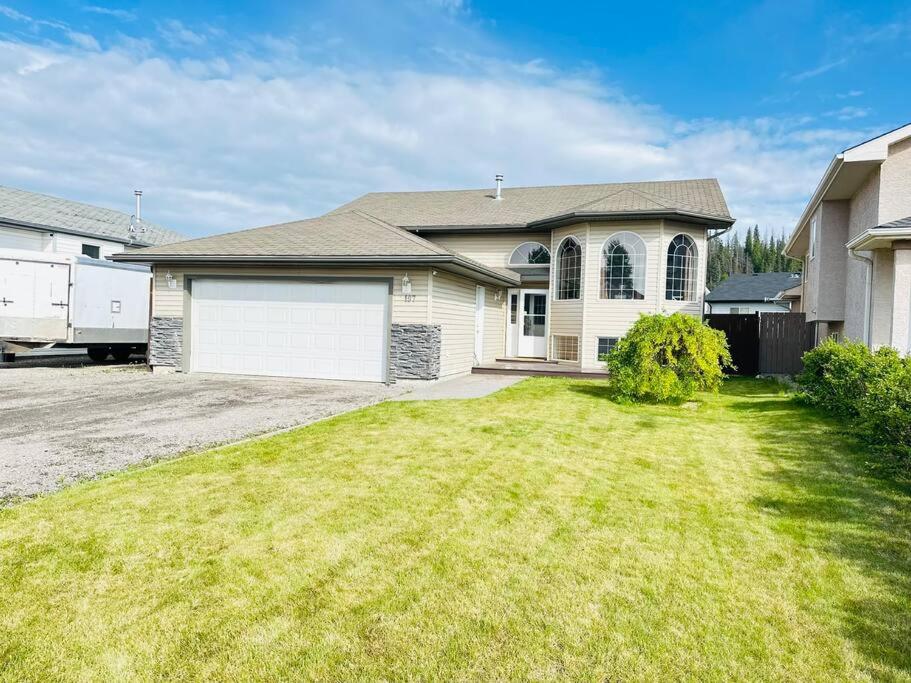 Comfortable 6 bedrooms house - B&B Hinton