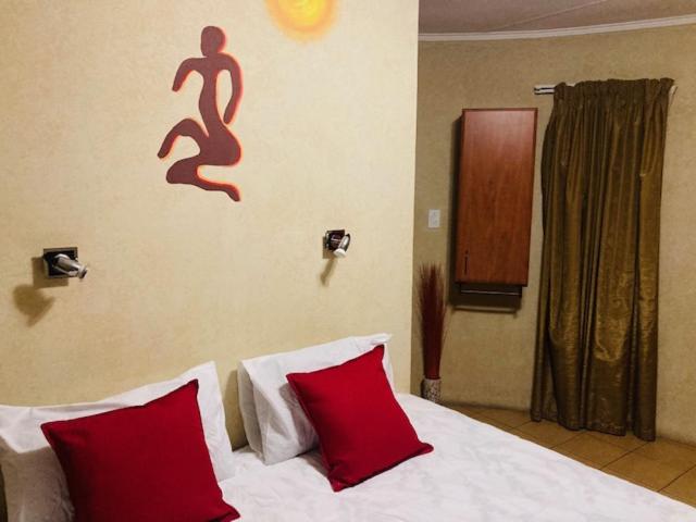 Eagle Crest Executive Lodge - Chambres d’hôtes Edenvale
