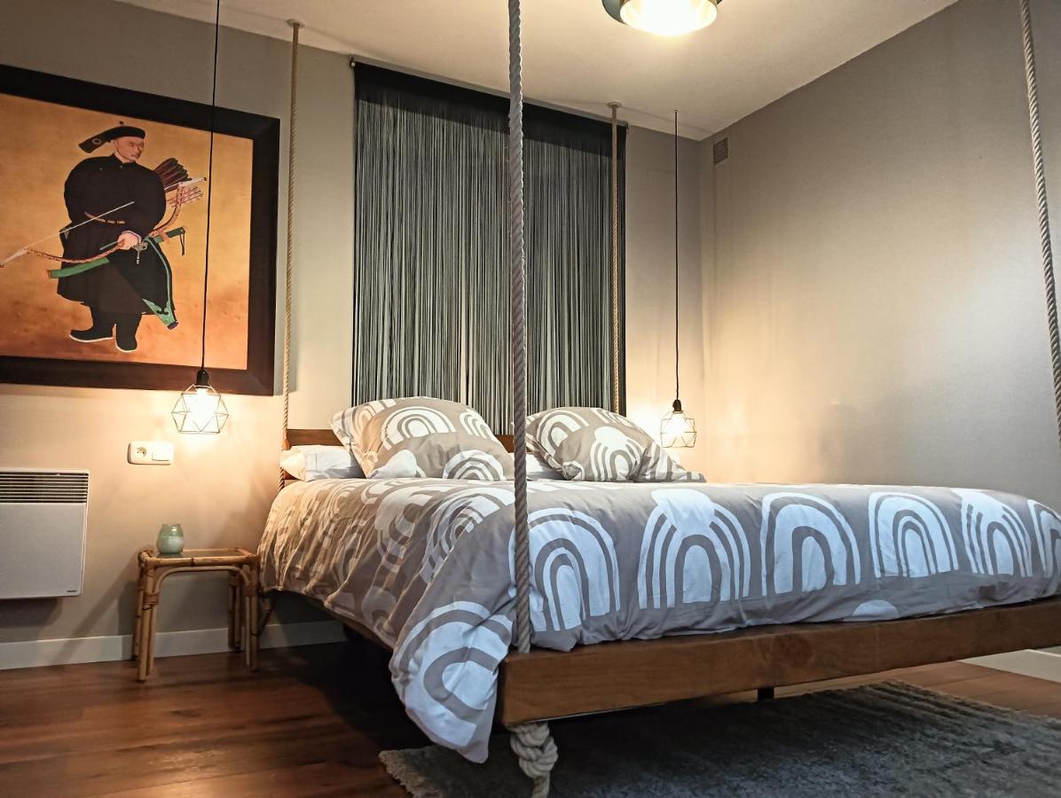 ChâtEscos - Estudio en Château - B&B Escos