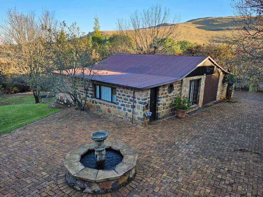 Stone Cottage - B&B Dullstroom