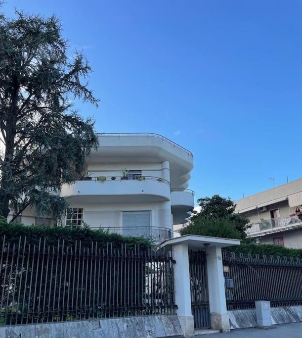 Apartments In Villa - B&B Poggiomarino