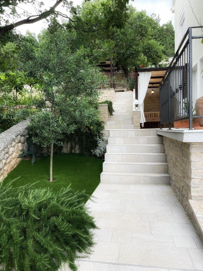 Apartments Gajeta - B&B Povile