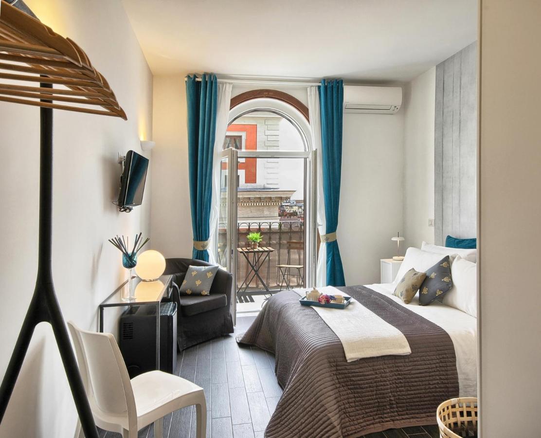 Deluxe Doppel-/Zweibettzimmer mit Balkon