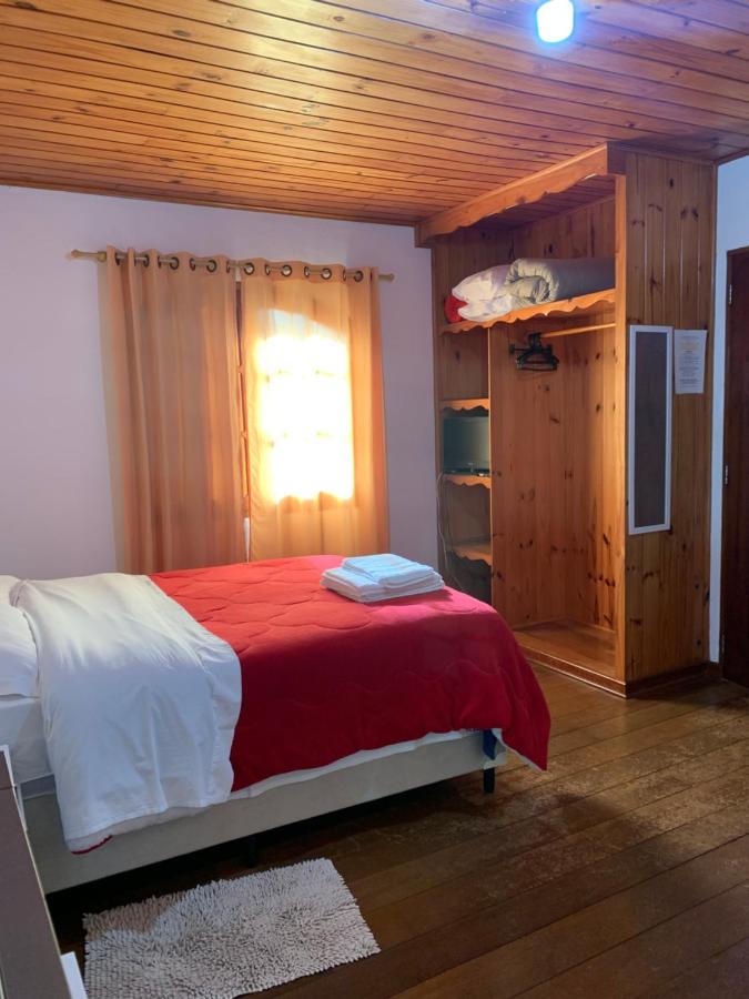 Chale para casal c Lareira frigobar microondas Independente - B&B