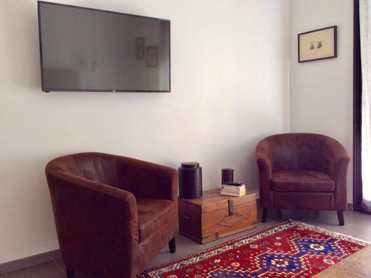 Doppelzimmer mit Gartenblick