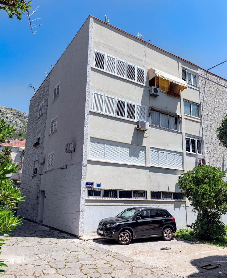 Apartment Fani with Free Private Parking - Bed and Breakfast Dubrovnik