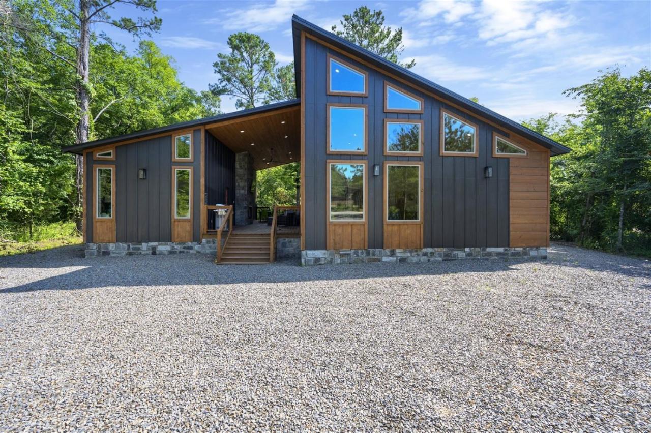 Porch Breeze - B&B Broken Bow