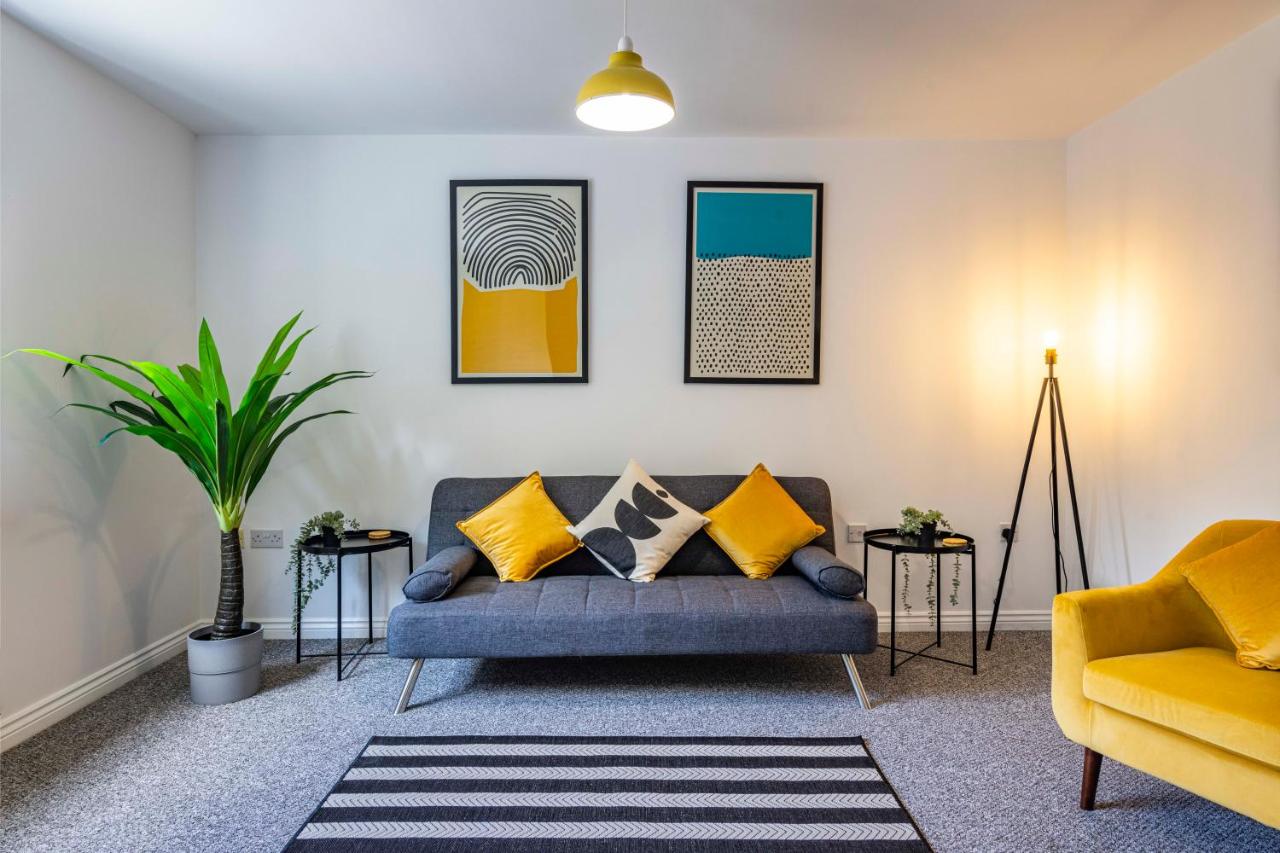 Fantastic Apartment, Short Distance from City Centre, Free Parking - Bed and Breakfast