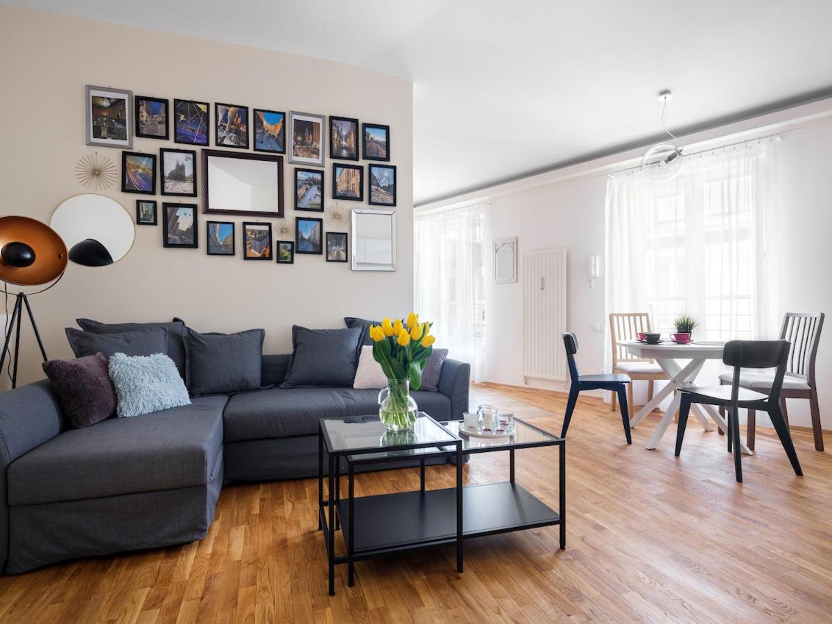 4 Plac Wolnica Street - One-bedroom Apartment (4 adults)