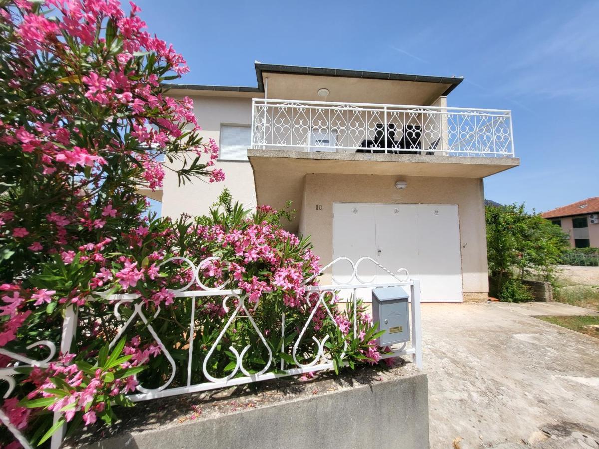Red Hill apartment - B&B