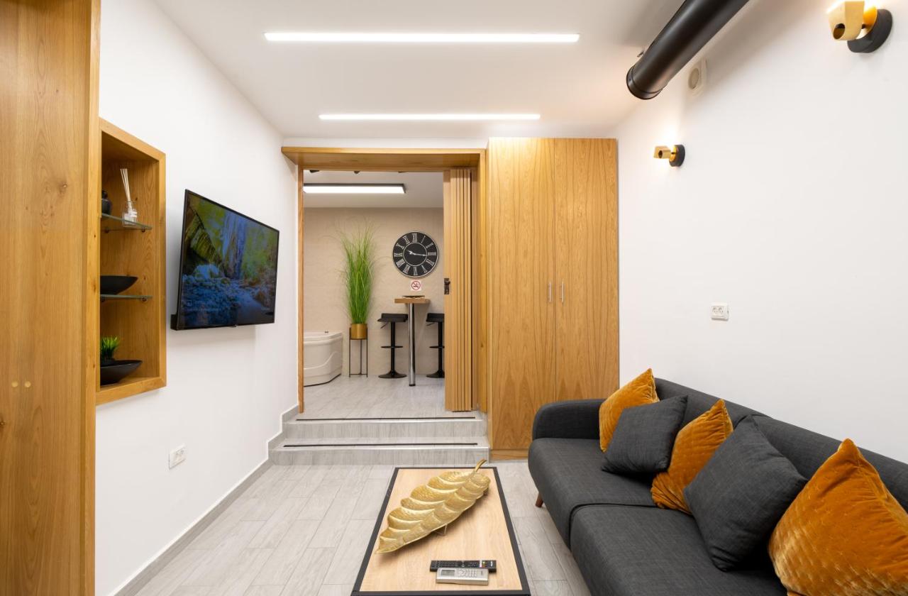 ROMSUITES - Amazing atmosphere, Baha'i Gardens Main Street, German colony - Bed and Breakfast Haifa