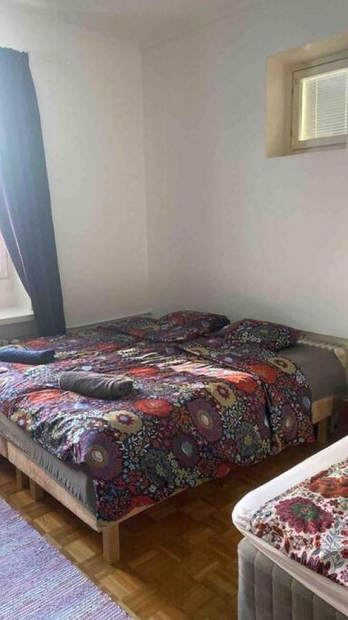 VALLILA - Helsinki sleeping beauty, 2 big rooms - B&B