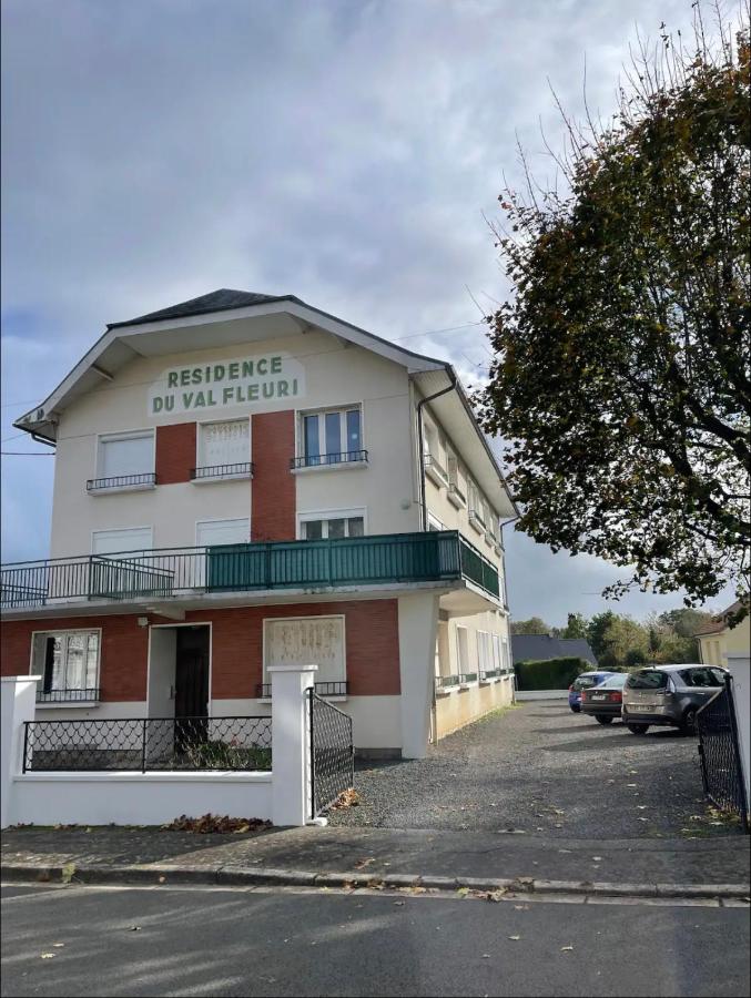 Studio COSY avec parking et wifi gratuit - Chambres d’hôtes