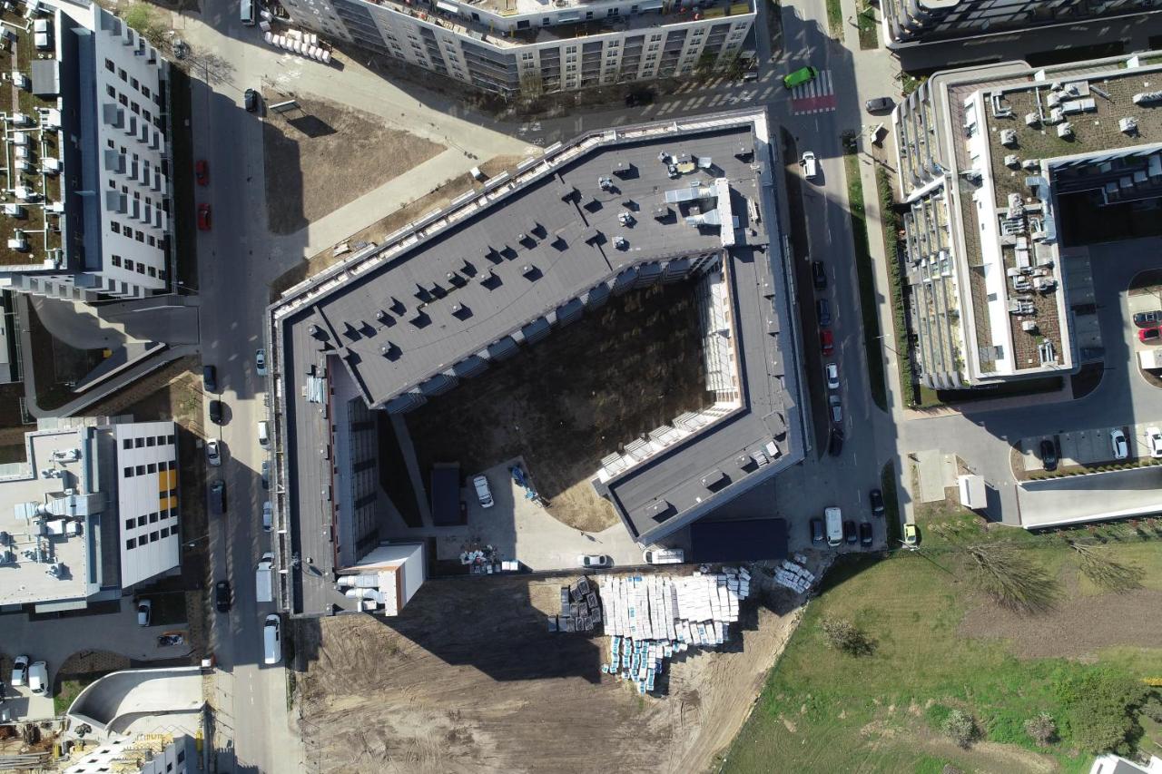 Apartament Wypoczynek Nowoczesna Malta Parking GoldAir - B&B