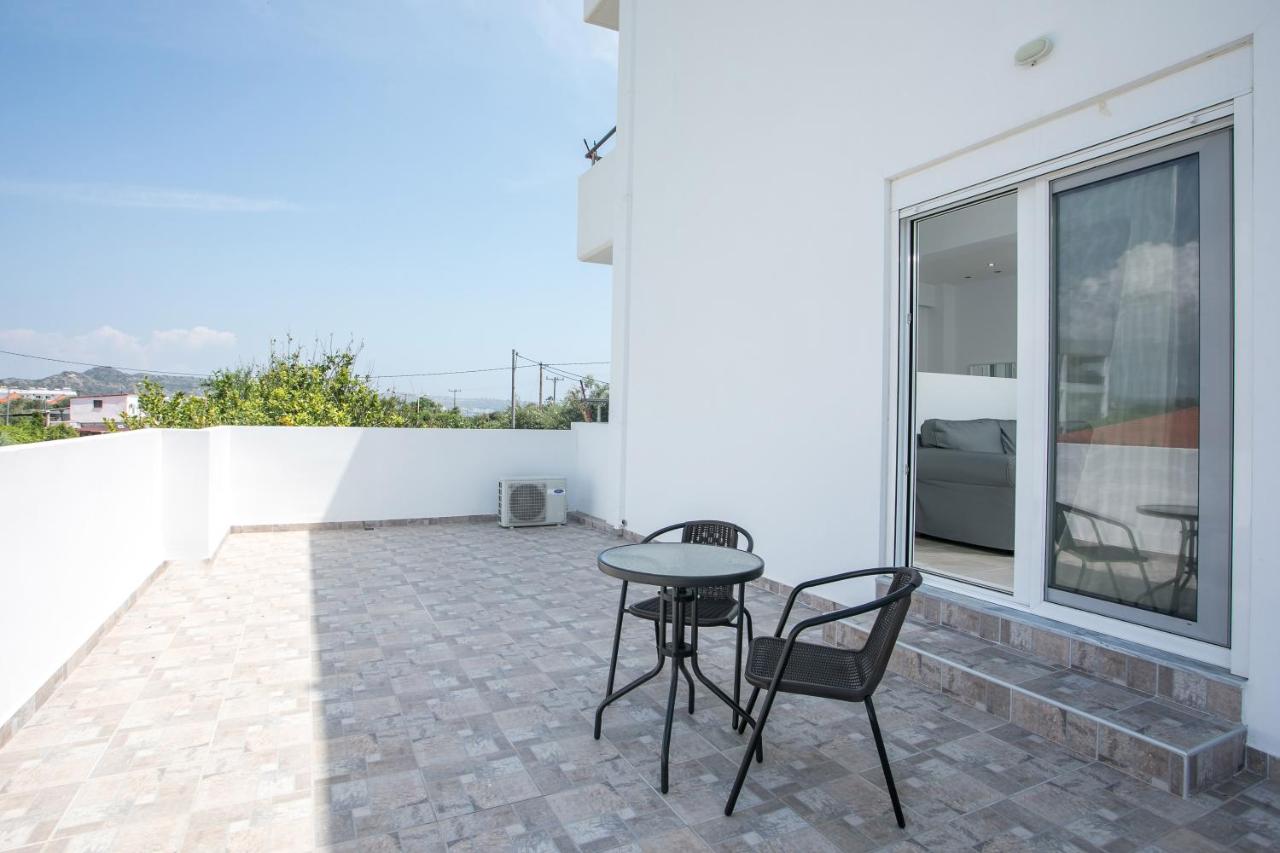 VOULA APARTMENTS - Ferienwohnung