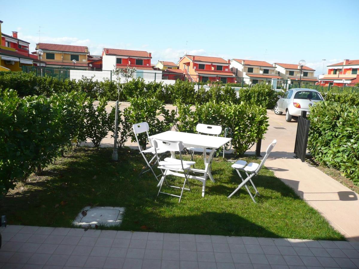 Villaggio dei Fiori - Agenzia Cocal - Chambres d’hôtes Caorle