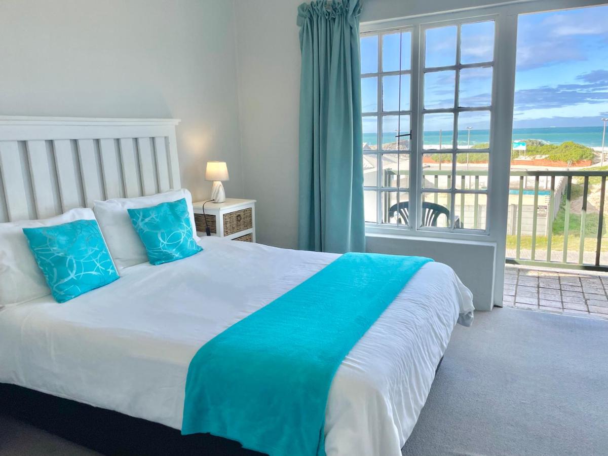 B&B Port Alfred - 26 Settler Sands Beachfront Accommodation Sea View - Bed and Breakfast Port Alfred