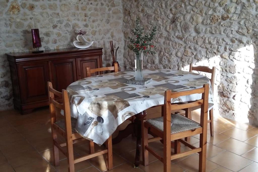 B&B Vendays-Montalivet - CHARMANTE MAISON PAISIBLE 6 PERSONNES - Bed and Breakfast Vendays-Montalivet