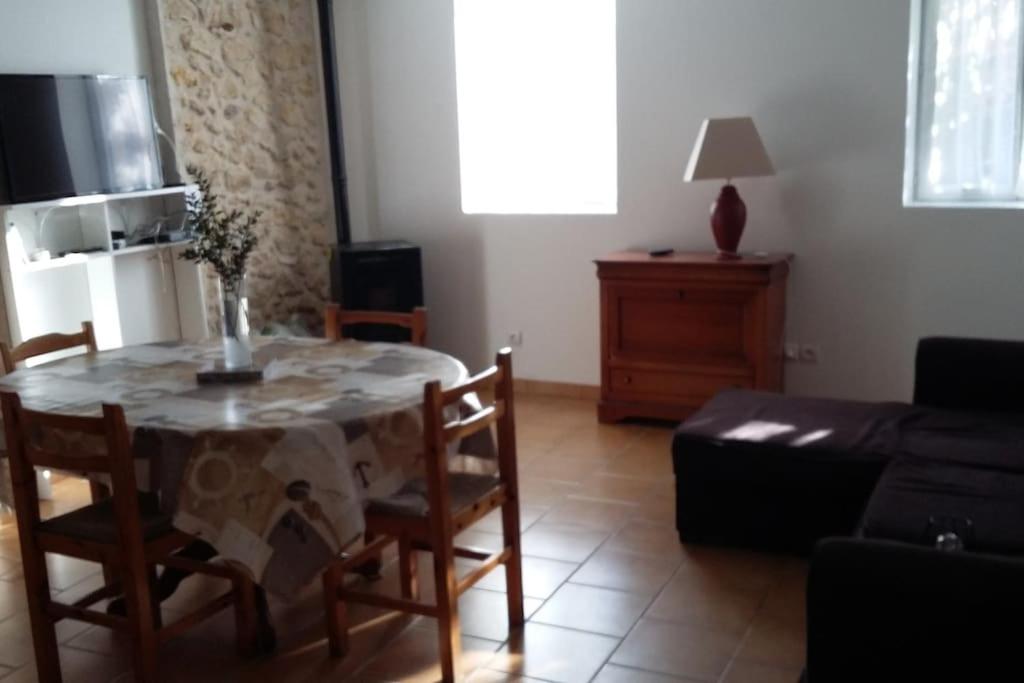 CHARMANTE MAISON PAISIBLE 6 PERSONNES - Ferienwohnung