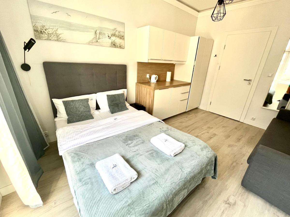 Quadruple Room with Shared Bathroom