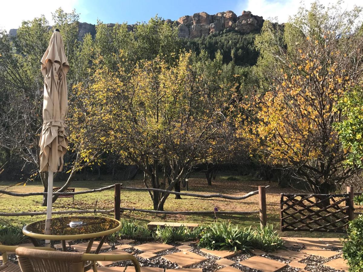 Camera Matrimoniale con Vista Montagna