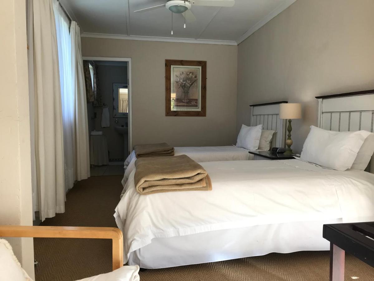 Camera Doppia con Letti Singoli con Vista Montagna