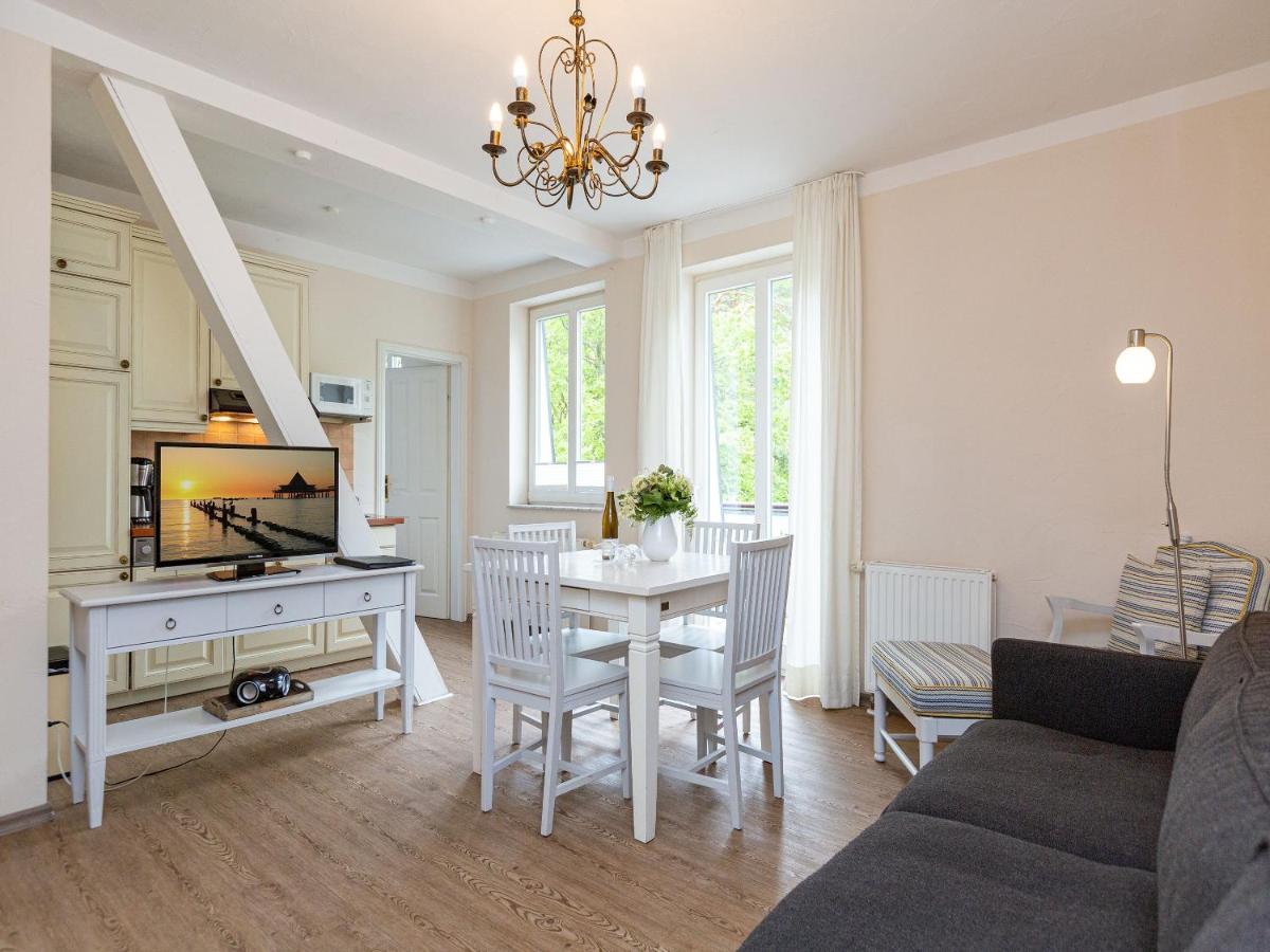 Villa Amelia App 12 - B&B Heringsdorf