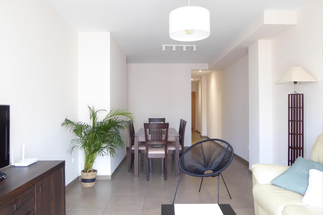 Coqueto apartamento de 3 habitaciones by Hometels - Ferienwohnung