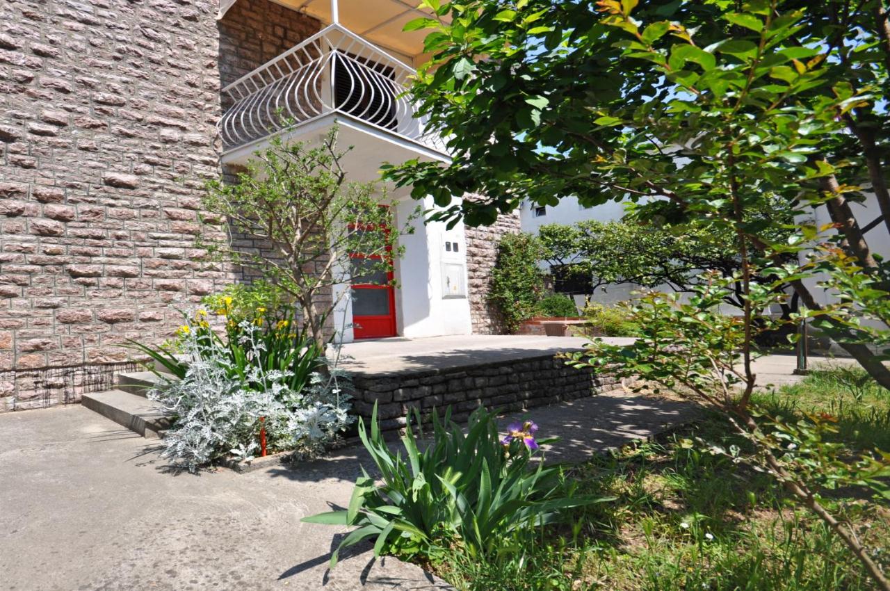 Apartments Nada - Ferienwohnung Budva