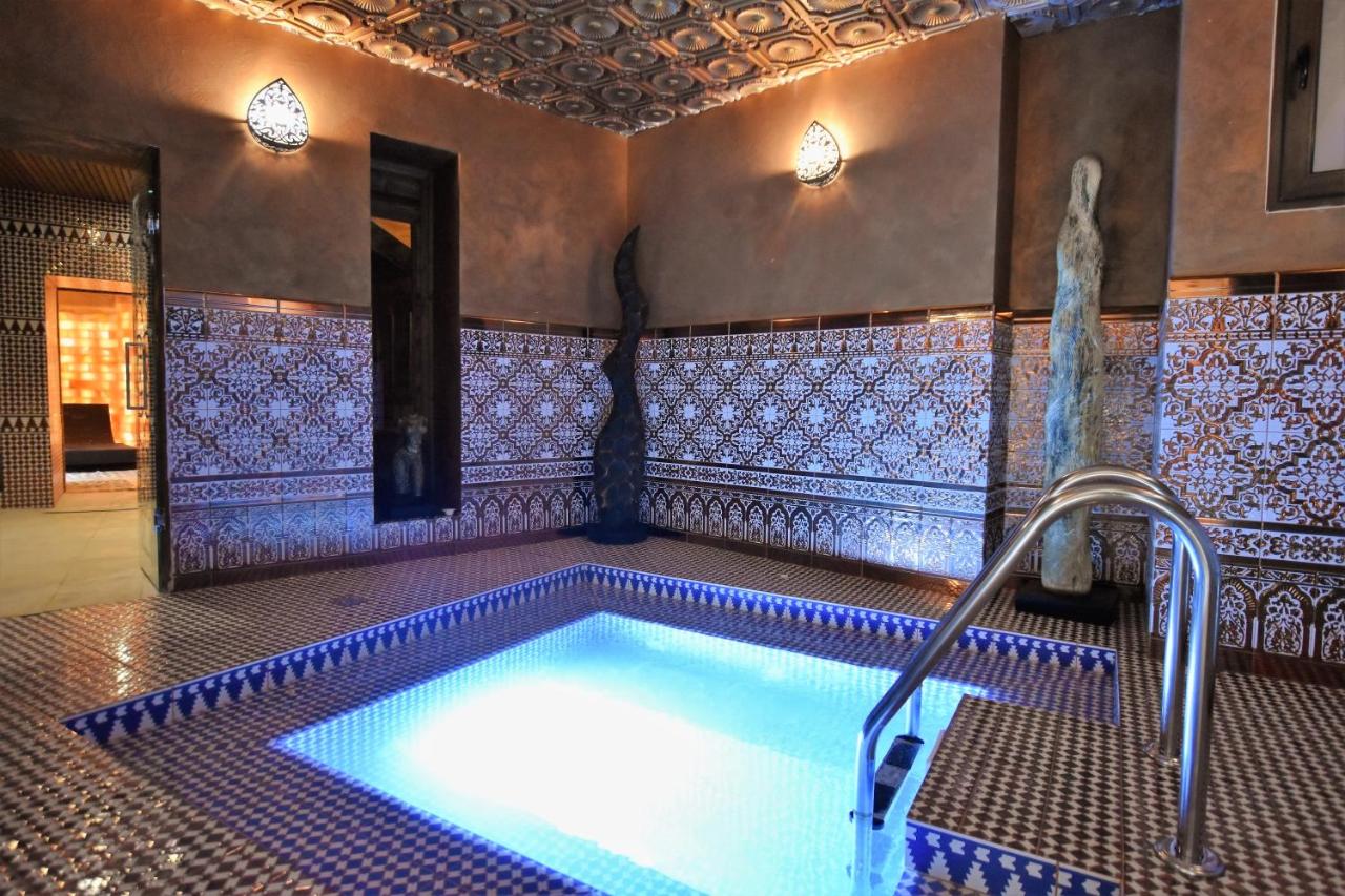 Suite with Spa Bath