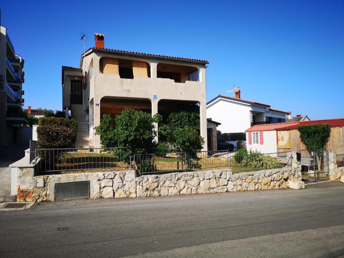 Apartman Jasna Banjole II - B&B