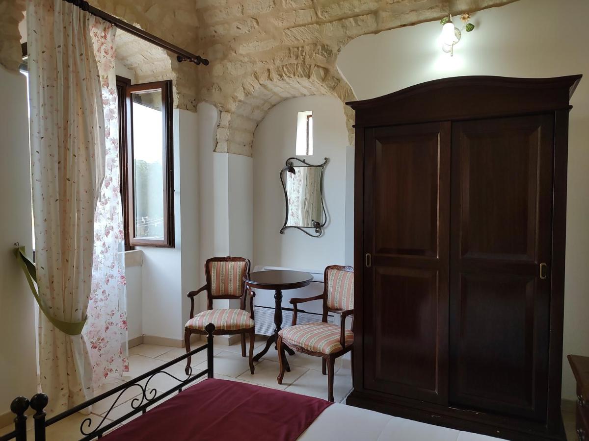 Camera Deluxe Matrimoniale/Doppia con Letti Singoli