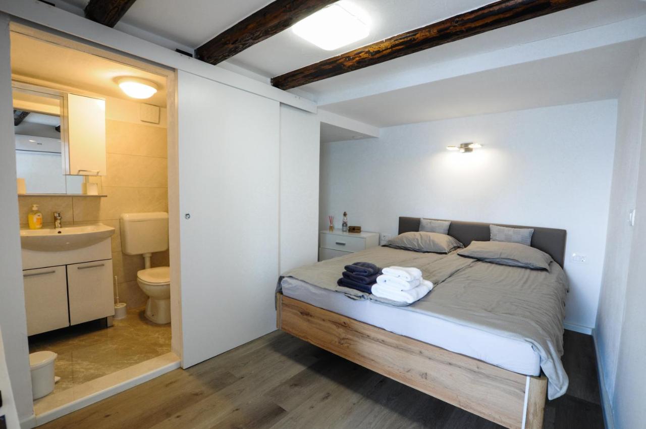 Studio with Sea View